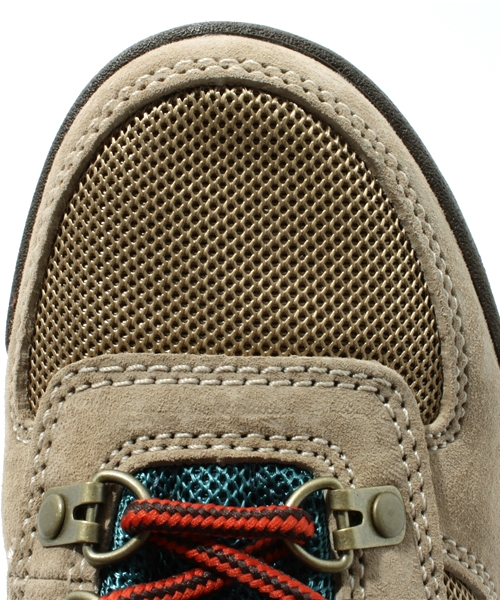SHIPS for women(シップスフォーウィメン)の「NEW BALANCE:H710(スニーカー・レディース・ベージュ・30/35/40/45)」の5枚目の写真