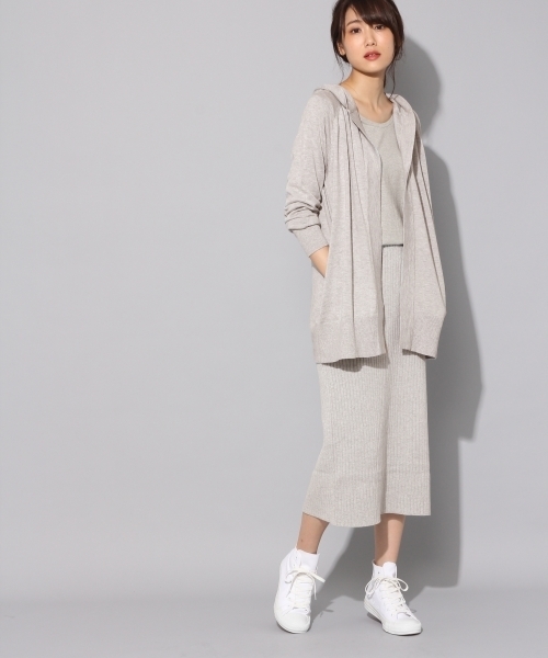 BLISS POINT（ブリスポイント）の「【アルガンオイル配合】Uネック8分袖Tシャツ/768671（Tシャツ/カットソー・レディース・ピンク/ブラウン/ブラック/ライトグレー/ホワイト・LARGE/MEDIUM/SMALL/X-LARGE）」の13枚目の写真