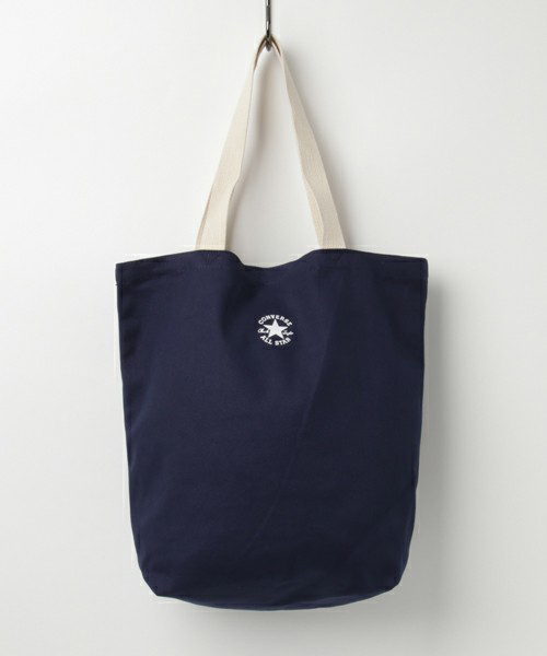 CONVERSE（コンバース）の「【CONVERSE】コンバース キャンバストートバッグ        （トートバッグ・レディース・ブラック/ネイビー/レッド/オフホワイト・FREE）」の4枚目の写真