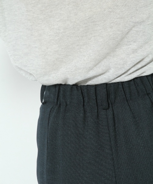 laboratory work（ラボラトリーワーク）の「タックワイドパンツ（その他パンツ・レディース・ネイビー/グレー・MEDIUM/SMALL）」の5枚目の写真