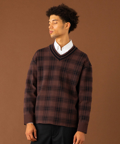 UNITED TOKYO（ユナイテッドトウキョウ）の「18G チェックオーバーサイズVネックニット（ニット/セーター・メンズ・ブラウン/ブラック・1/2/3）」の3枚目の写真