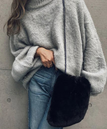 TRUNC 88�i�g�����N�G�C�e�B�[�G�C�g�j�́uFluffy Mini Bag�i�V�����_�[�o�b�O�j�v