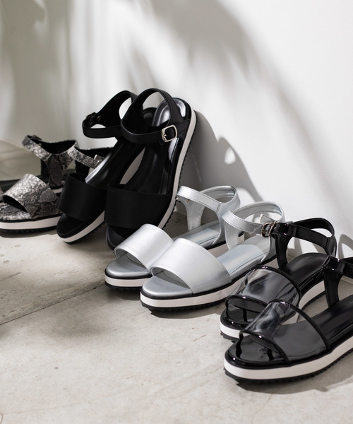 WEGO（ウィゴー）の「WEGO/フラットサンダル（サンダル・レディース・ブラック/シルバー/その他1/その他2・LARGE/MEDIUM）」の5枚目の写真
