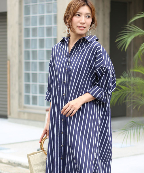 Bou Jeloud(ブージュルード)の「ビッグシルエットが可愛い◆ストライプロングシャツワンピース(ワンピース・レディース・キャメル/ネイビー・38)」の3枚目の写真