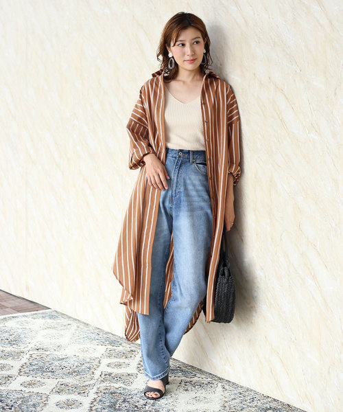 Bou Jeloud(ブージュルード)の「ビッグシルエットが可愛い◆ストライプロングシャツワンピース(ワンピース・レディース・キャメル/ネイビー・38)」の8枚目の写真