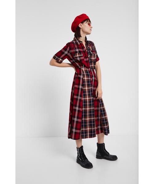 Desigual（デシグアル）の「ワンピース スリーブ ROSADA