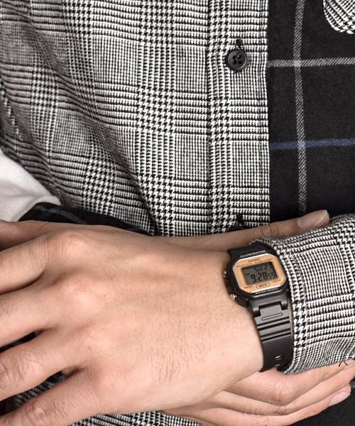 CASIO(カシオ)の「/CASIO(カシオ)/スタンダードデジタル ミニ(デジタル腕時計・レディース・レッド/ピンク/ブルー/ライトピンク/ブラック/シルバー/イエロー/ブラック系その他・FREE)」の12枚目の写真