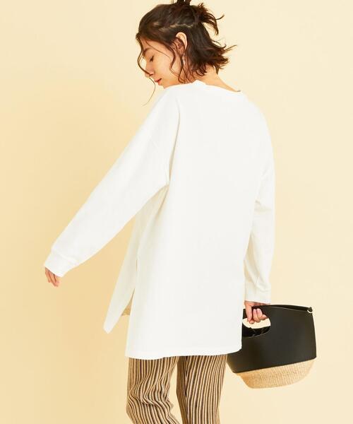 BEAUTY&YOUTH UNITED ARROWS（ビューティーアンドユースユナイテッドアローズ）の「BY∴ コットンワイドサイドスリットロングスリーブTシャツ о（Tシャツ/カットソー・レディース・ダークグレー/クリーム/ホワイト/ベージュ・FREE）」の20枚目の写真