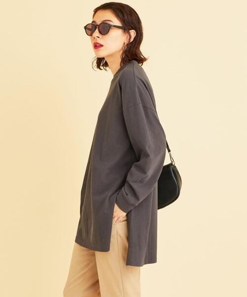BEAUTY&YOUTH UNITED ARROWS（ビューティーアンドユースユナイテッドアローズ）の「BY∴ コットンワイドサイドスリットロングスリーブTシャツ о（Tシャツ/カットソー・レディース・ダークグレー/クリーム/ホワイト/ベージュ・FREE）」の15枚目の写真