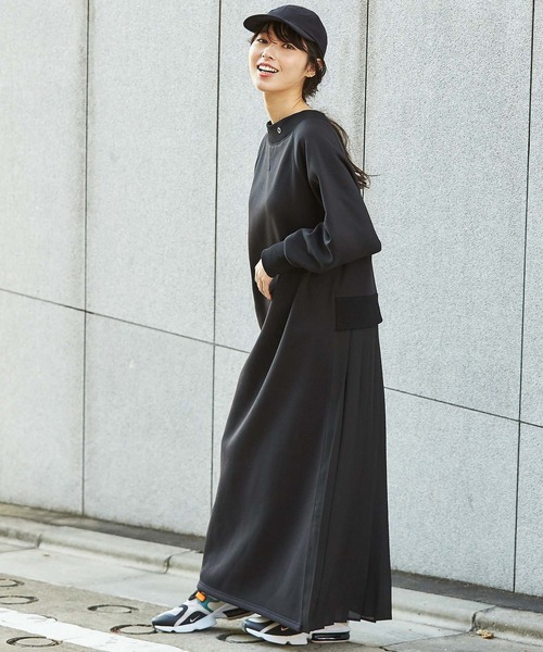 GeeRA（ジーラ）の「スウェットバックプリーツロングワンピース（ワンピース・レディース・ブラック/ベージュ・MEDIUM/LARGE）」の4枚目の写真