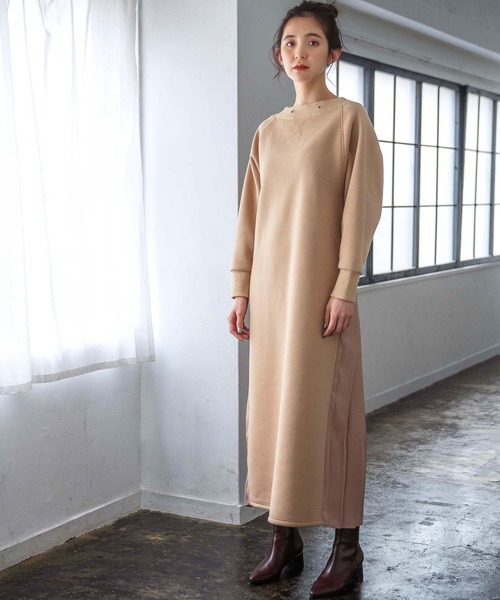 GeeRA（ジーラ）の「スウェットバックプリーツロングワンピース（ワンピース・レディース・ブラック/ベージュ・MEDIUM/LARGE）」の13枚目の写真