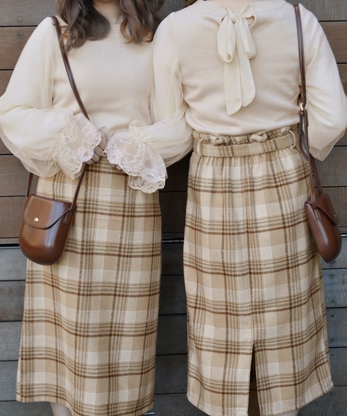 PairPair（ペアペア）の「シアー袖バックリボンニット（ニット/セーター・レディース・アイボリー/ブラック/モカ・FREE）」の2枚目の写真