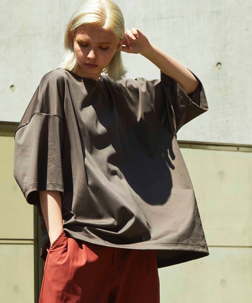 MAISON SPECIAL（メゾンスペシャル）の「《ユニセックスアイテム》NORITAKE/ノリタケ スムースプライムオーバーTシャツ【MAISON SPECIAL/メゾンスペシャル】（Tシャツ/カットソー・メンズ・チャコールグレー/ブラック/ベージュ/オフホワイト/オレンジ/ブルー/グリーン・1/2/3）」の4枚目の写真