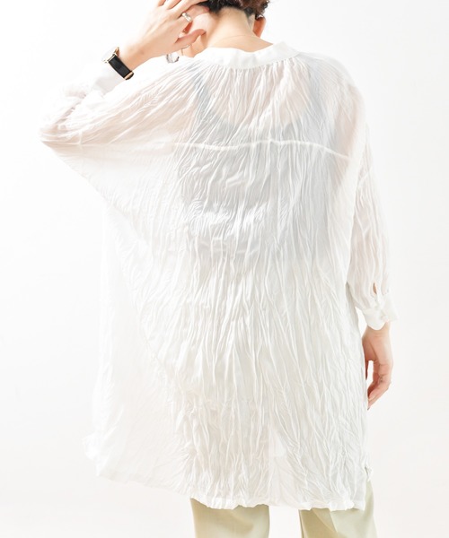 Ambre Neige（アンブルネージュ）の「クリンクルチュニックブラウス／【WEB/EC限定商品】（シャツ/ブラウス・レディース・ライトホワイト/ベージュ・FREE）」の11枚目の写真