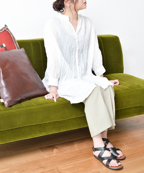 Ambre Neige（アンブルネージュ）の「クリンクルチュニックブラウス／【WEB/EC限定商品】（シャツ/ブラウス・レディース・ライトホワイト/ベージュ・FREE）」の4枚目の写真