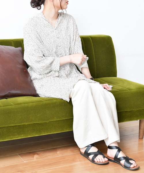 Ambre Neige（アンブルネージュ）の「クリンクルチュニックブラウス／【WEB/EC限定商品】（シャツ/ブラウス・レディース・ライトホワイト/ベージュ・FREE）」の9枚目の写真