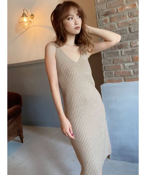 RESEXXY(リゼクシー)の「ニットキャミワンピース【セットアップ着用可】(ワンピース・レディース・ブラック/オフホワイト/ピンク/ベージュ・FREE)」の15枚目の写真