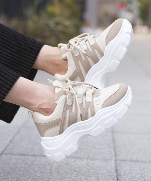 SpRay（スプレイ）の「厚底スニーカー（スニーカー・レディース・ホワイト/ブラック/ベージュ・SMALL/MEDIUM/LARGE/X-LARGE）」の3枚目の写真