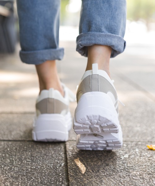 SpRay（スプレイ）の「厚底スニーカー（スニーカー・レディース・ホワイト/ブラック/ベージュ・SMALL/MEDIUM/LARGE/X-LARGE）」の7枚目の写真