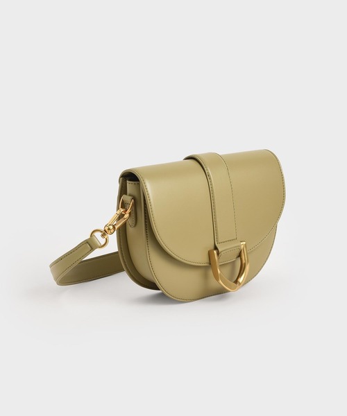 CHARLES&KEITH (チャールズアンドキース) ガビーヌ　サドルバッグ CHARLES & KEITH ガビーヌ サドルバッグ 【再入荷】（Black