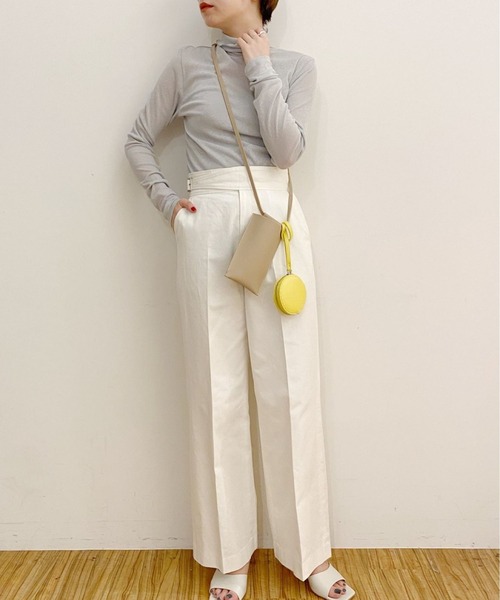 SHENERY（シーナリー）の「シアーハイネックカットソー（Tシャツ/カットソー・レディース・オフホワイト/ブラック/ライトグレー/ラベンダー・FREE）」の14枚目の写真