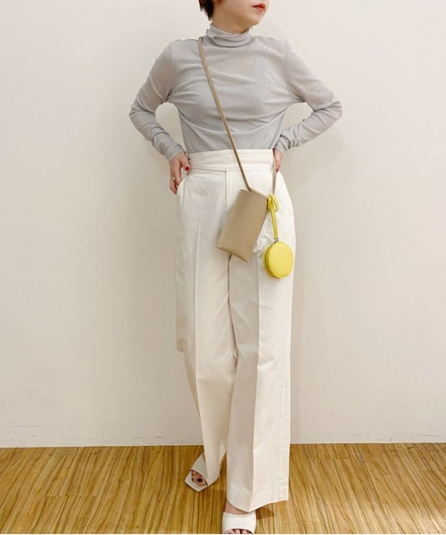 SHENERY（シーナリー）の「シアーハイネックカットソー（Tシャツ/カットソー・レディース・オフホワイト/ブラック/ライトグレー/ラベンダー・FREE）」の15枚目の写真