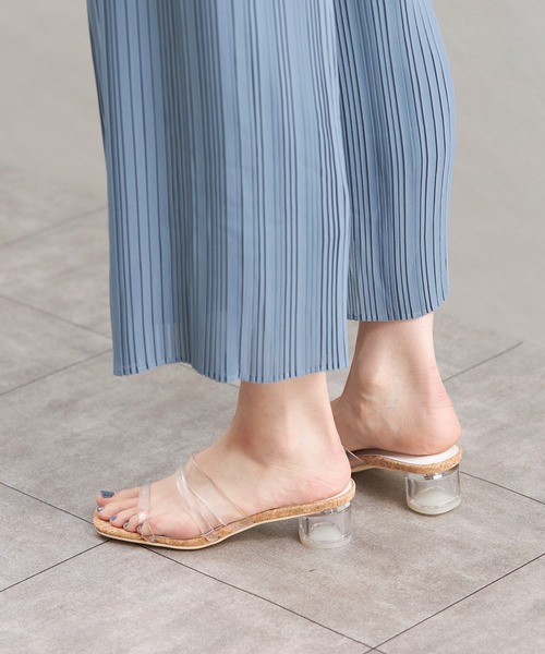 Fabby fabby(ファビィーファビィー)の「クリアコード透明ヒールサンダル(サンダル・レディース・ホワイト/ブラック/ベージュ系その他/ライトグリーン/パイソン・MEDIUM/SS/LARGE/SMALL)」の21枚目の写真