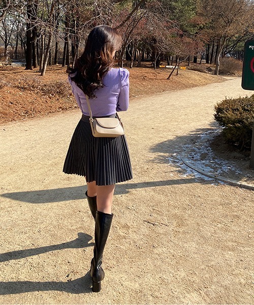 chuu（チュー）の「CHUU ボーダーリブニットソー（Tシャツ/カットソー・レディース・アイボリー/ブラック/ブラック×ホワイト/パープル・FREE）」の6枚目の写真