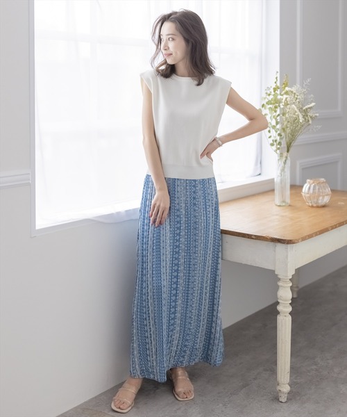 clear（クリア）の「エスニック柄プリーツスカート（スカート・レディース・レッド/オフホワイト/ブルー・F）」の15枚目の写真