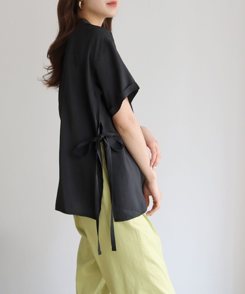 HER CLOSET(ハークローゼット)の「【shemoshelly】フロントピンタックサイドスリットリボンバンドカラーブラウス(シャツ/ブラウス・レディース・ブラック/オフホワイト/カーキ・M)」の13枚目の写真