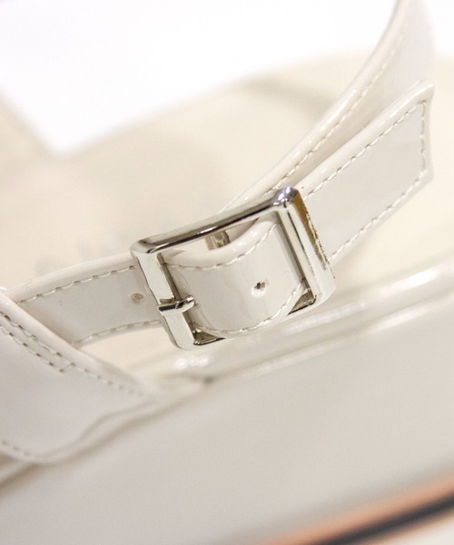 Newlyme(ニューリーミー)の「厚底ダブルヒールサンダル(サンダル・レディース・ライトグレー/ライトピンク/ホワイト/ベージュ/ブラック/ゴールド・22.5cm/23cm/23.5cm/24cm/24.5cm/25cm/25.5cm)」の21枚目の写真