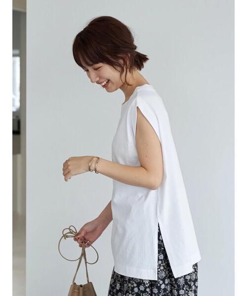 earth music&ecology（アースミュージックアンドエコロジー）の「スリーブレスカットチュニック ＊（Tシャツ/カットソー・レディース・オフホワイト・FREE）」の4枚目の写真