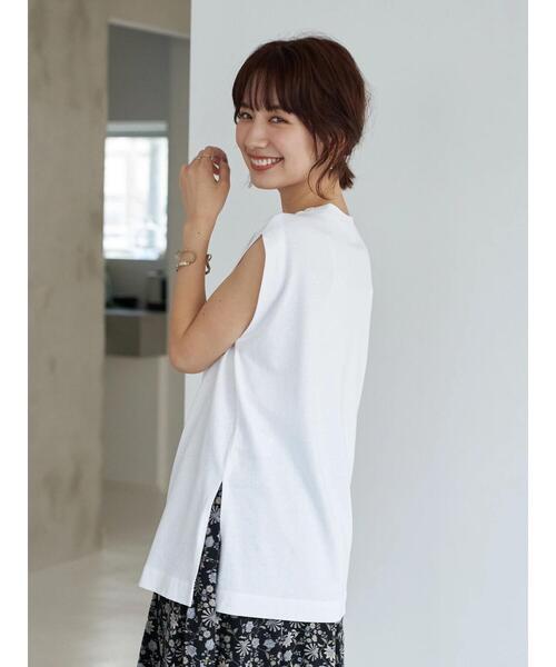 earth music&ecology（アースミュージックアンドエコロジー）の「スリーブレスカットチュニック ＊（Tシャツ/カットソー・レディース・オフホワイト・FREE）」の5枚目の写真