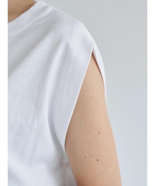 earth music&ecology（アースミュージックアンドエコロジー）の「スリーブレスカットチュニック ＊（Tシャツ/カットソー・レディース・オフホワイト・FREE）」の8枚目の写真