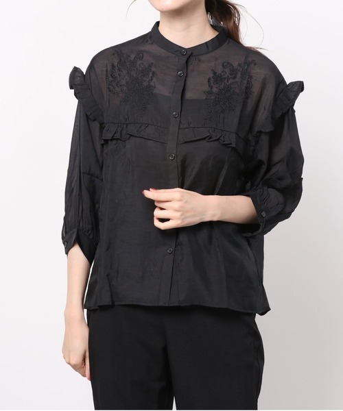 AS KNOW AS plus(アズノゥアズプラス)の「☆刺繍フリル5分袖シアーブラウス(シャツ/ブラウス・レディース・ホワイト/ブラック/グレイッシュベージュ・FREE)」の17枚目の写真