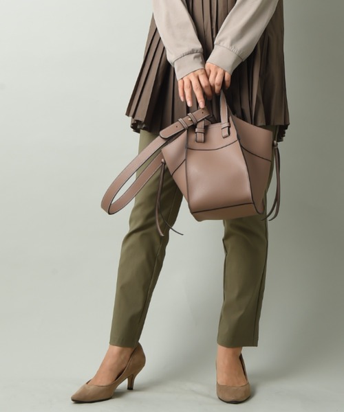 INTERPLANET（インタープラネット）の「ハンモックＢＡＧ（ショルダーバッグ・レディース・ベージュ/ブラック・フリー）」の15枚目の写真