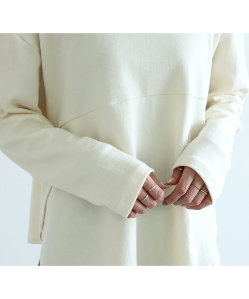 reca（レカ）の「【ZOZOTOWN限定】サイド重ねラウンド裾フレアプルオーバー（Tシャツ/カットソー・レディース・グレイッシュベージュ/ブラック/アイボリー/ダークブラウン・FREE）」の18枚目の写真