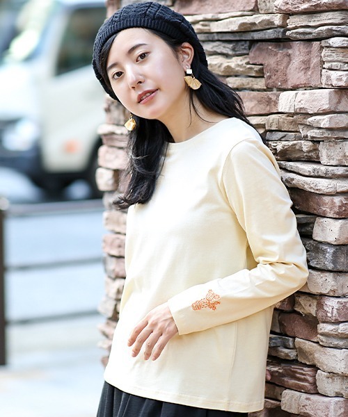 チチカカ（チチカカ）の「ノパル刺繍ロングＴシャツ（Tシャツ/カットソー・レディース・ホワイト/キャメル/ライトグレー/ブラック/クリーム・MEDIUM/LARGE）」の4枚目の写真