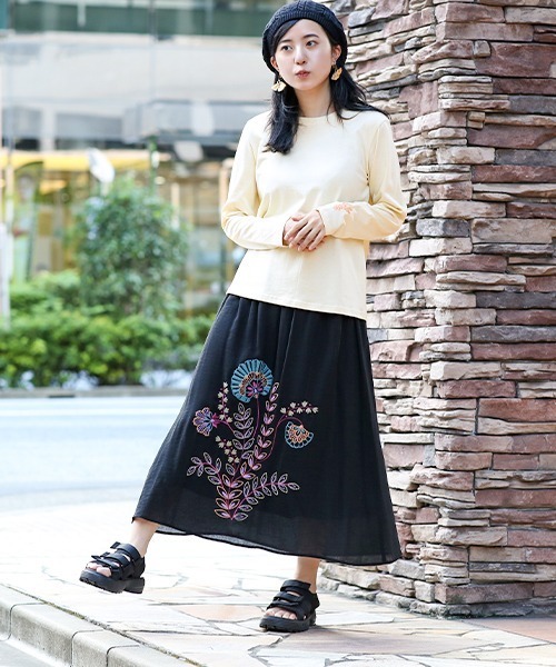 チチカカ（チチカカ）の「ノパル刺繍ロングＴシャツ（Tシャツ/カットソー・レディース・ホワイト/キャメル/ライトグレー/ブラック/クリーム・MEDIUM/LARGE）」の16枚目の写真