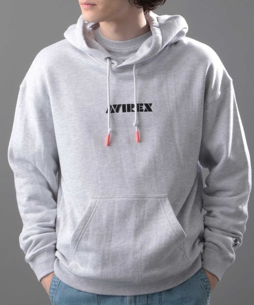 AVIREX（アヴィレックス）の「【SMART/スマート】長袖 ロゴ パーカー / LONG SLEEVE LOGO PARKA/ アヴィレックス / AVIREX（パーカー・メンズ・ブラック/ライトグレー/オフホワイト・XX-LARGE/MEDIUM/X-LARGE/LARGE）」の3枚目の写真