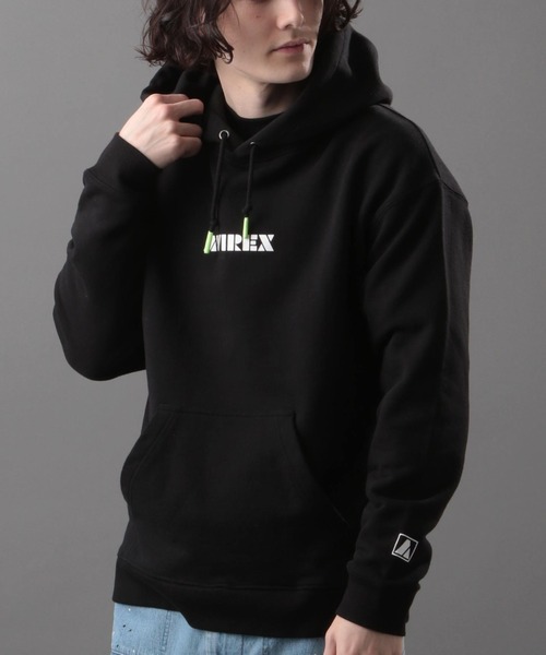 AVIREX（アヴィレックス）の「【SMART/スマート】長袖 ロゴ パーカー / LONG SLEEVE LOGO PARKA/ アヴィレックス / AVIREX（パーカー・メンズ・ブラック/ライトグレー/オフホワイト・XX-LARGE/MEDIUM/X-LARGE/LARGE）」の2枚目の写真