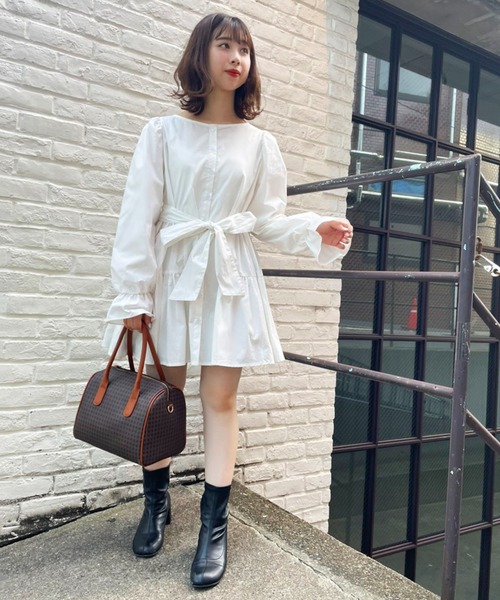 one after another NICE CLAUP（ワンアフターアナザーナイスクラップ）の「ウエストリボン前後2WAYチュニック（チュニック・レディース・ブラック/ブラウン/オフホワイト・FREE）」の12枚目の写真