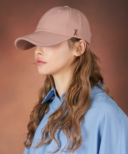 VARZAR（バザール）の「【VARZAR】ROSE GOLD STUD OVER FIT BALL CAP / バザール ローズゴールド スタッズ オーバーフィット ベースボール キャップ（キャップ・レディース・ブラック/ベージュ/ピンク・FREE）」の9枚目の写真