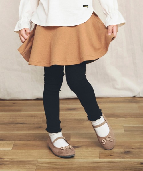 BRANSHES(ブランシェス)の「【WEB限定】レギンス付きスカート(スカート・キッズ・ブラック/ラベンダー/キャメル/ピンク/杢グレー・100cm/120cm/140cm/110cm/130cm/150cm)」の4枚目の写真