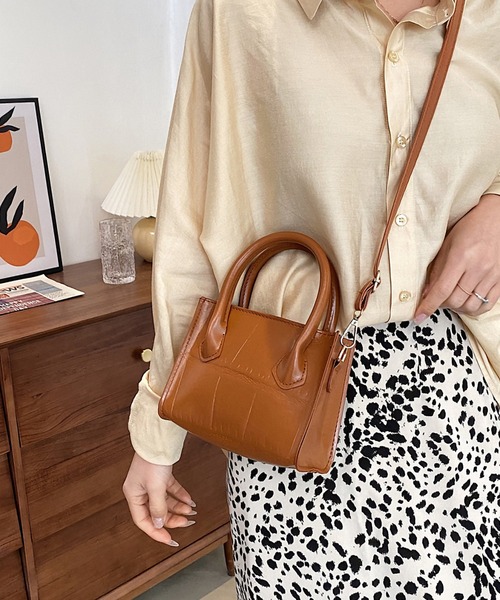 TABI PAL(タビパル)の「ミニショルダーバッグ(ショルダーバッグ・レディース・ブラック/ブラウン系その他/ブラウン・FREE)」の15枚目の写真