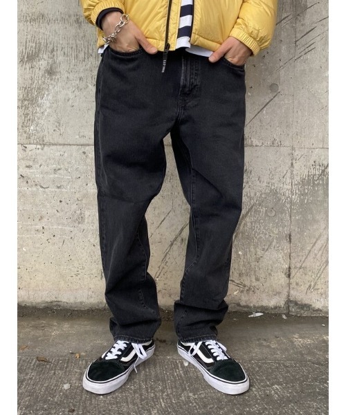 GAP（ギャップ）の「Gapflex ウォッシュウェル(TM) リラックステーパードブラックデニム（デニムパンツ・メンズ・ブラック・32W 32L/33W 32L/34W 32L/36W 32L/28W 30L/29W 30L/30W 30L/31W 30L/31W 32L/32W 30L）」の9枚目の写真