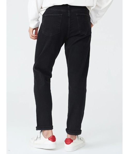 GAP（ギャップ）の「Gapflex ウォッシュウェル(TM) リラックステーパードブラックデニム（デニムパンツ・メンズ・ブラック・32W 32L/33W 32L/34W 32L/36W 32L/28W 30L/29W 30L/30W 30L/31W 30L/31W 32L/32W 30L）」の17枚目の写真