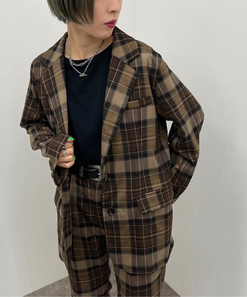 apres jour mignon（アプレジュールミニョン）の「チェックシングルジャケット【SETUP着用可能】【ZOZOTOWN限定アイテム】（テーラードジャケット・レディース・ブラウン系その他/カーキ/ベージュ・X-LARGE/フリー）」の2枚目の写真
