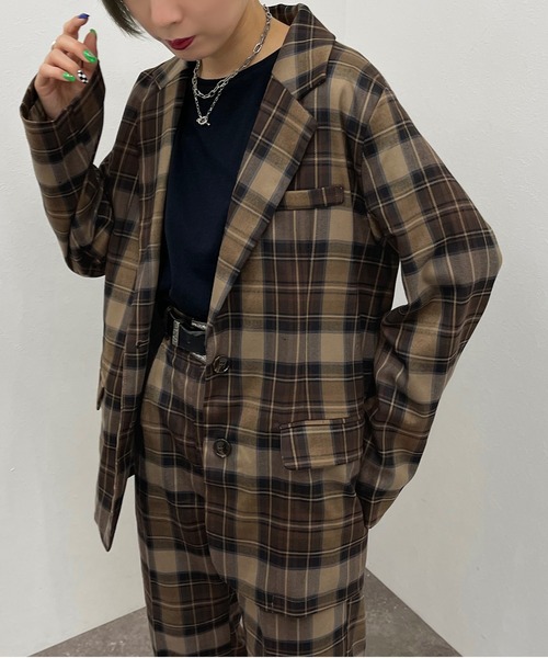 apres jour mignon（アプレジュールミニョン）の「チェックシングルジャケット【SETUP着用可能】【ZOZOTOWN限定アイテム】（テーラードジャケット・レディース・ブラウン系その他/カーキ/ベージュ・X-LARGE/フリー）」の5枚目の写真