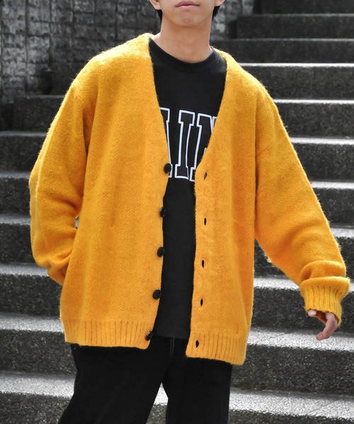 ZIP FIVE(ジップファイブ)の「【ZIP FIVE】 モヘアライク カラー オーバー ニット ルーズ Vネック カーディガン(カーディガン/ボレロ・メンズ・マスタード/レッド/ブラック/グリーン/ブルー/ライトグレー/チャコール/グリーン系・LARGE/MEDIUM)」の7枚目の写真